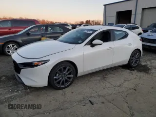 2022 Mazda Mazda3 Hatchback Select with VIN JM1BPAKL4N1520866, listed as a Copart auction lot 82758044 with 30,366 mi miles and Salvage Title. Bid and sale history available at carsss.com. Image 1.