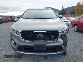 2016 Kia Sorento EX with VIN 5XYPH4A57GG107009, listed as a IAAI auction lot 40882550 with 163,329 mi miles. Bid and sale history available at carsss.com. Image 13.