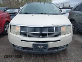 2008 Lincoln MKX with VIN 2LMDU88C08BJ12939, listed as a IAAI auction lot 41946108 with 222,183 mi miles and . Bid and sale history available at DreamBid. Image 6.