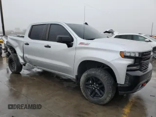 2021 Chevrolet Silverado 1500 LT Trail Boss with VIN 3GCPYFED1MG247406, listed as a Copart auction lot 84478944 with 41,423 mi miles and Salvage Title. Bid and sale history available at DreamBid. Image 4.