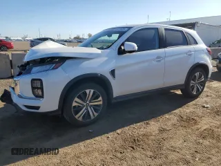 2021 Mitsubishi Outlander ES z VIN JA4ARUAU4MU023874, wystawiony jako Copart lot #55133485 z przebiegiem 62 988 mil mil oraz Szkoda całkowita • Salvage title. Historia ofert i sprzedaży dostępna na DreamBid. Obrazek 1.
