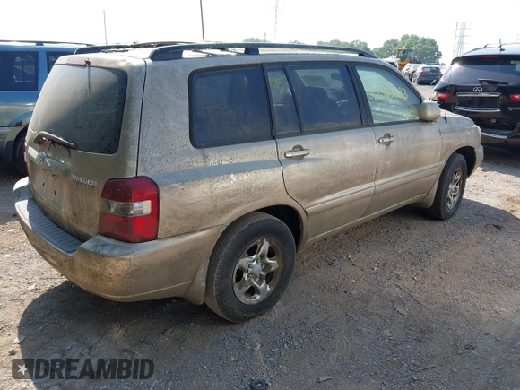 2004 Toyota Highlander with VIN JTEGD21A040091908, listed as a IAAI auction lot 42585023 with 176,513 mi miles and . Bid and sale history available at DreamBid. Image 4.