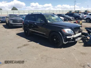 2015 Mercedes-Benz GLK with VIN WDCGG5HB1FG427727, listed as a Copart auction lot 67958104 with 81,622 mi miles and Salvage Title. Bid and sale history available at carsss.com. Image 4.