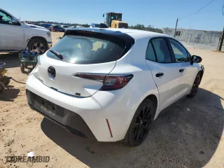 2021 Toyota Corolla Hatchback SE with VIN JTND4MBE4M3132376, listed as a Copart auction lot 47357005 with 104,713 mi miles and Salvage Title. Bid and sale history available at carsss.com. Image 3.