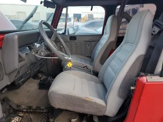 1988 Jeep Wrangler Laredo with VIN 2BCCZ8144JB526734, listed as a Copart auction lot 80650354 with 111,363 mi miles and Non Repairable. Bid and sale history available at carsss.com. Image 7.