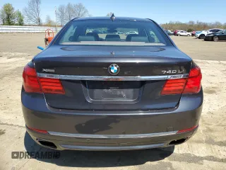2013 BMW 7 Series 740Li xDrive с VIN WBAYF4C55DDE23798, выставлен на аукционе Copart как лот 52967665 с пробегом 191 023 миль миль и Списание • Salvage title. История ставок и продаж доступна на DreamBid. Изображение 6.