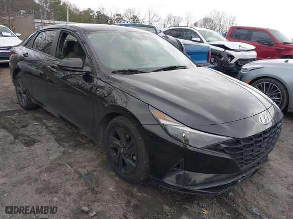 2021 Hyundai Elantra SEL with VIN 5NPLM4AG9MH037092, listed as a IAAI auction lot 41510453 with 82,490 mi miles. Bid and sale history available at carsss.com. Image 1.