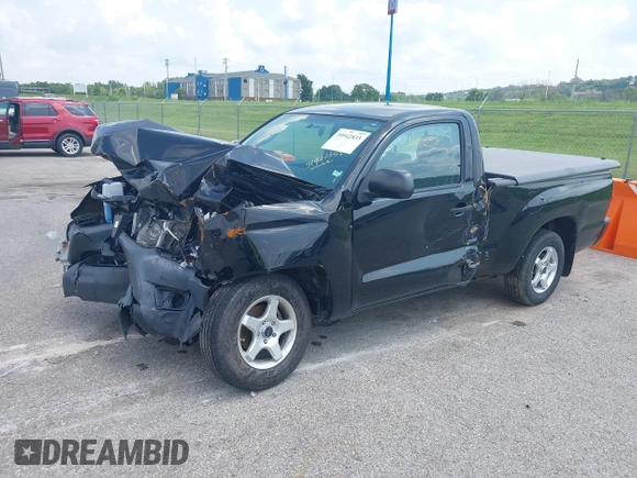 2014 Toyota Tacoma with VIN 5TFNX4CN9EX038034, listed as a IAAI auction lot 39942833 with 44,114 mi miles and . Bid and sale history available at DreamBid. Image 2.