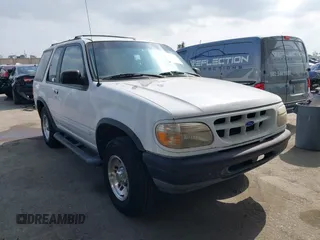 1995 Ford Explorer z VIN 1FMCU22XXSUB84913, wystawiony jako IAAI lot #42117807 z przebiegiem 277 152 mil mil oraz . Historia ofert i sprzedaży dostępna na DreamBid. Obrazek 1.