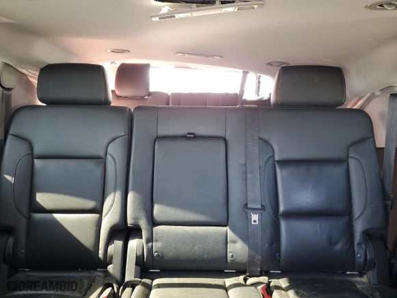 2019 Chevrolet Suburban LT with VIN 1GNSKHKC2KR173341, listed as a Copart auction lot 48412895 with 180,838 mi miles and Clean Title. Bid and sale history available at carsss.com. Image 10.