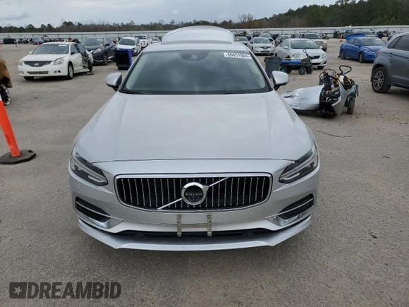 2018 Volvo S90 Inscription with VIN LVYBC0AL4JP035893, listed as a Copart auction lot 86851984 with 82,234 mi miles and Salvage Title. Bid and sale history available at carsss.com. Image 5.