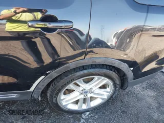 2016 Ford Explorer XLT with VIN 1FM5K7D89GGA84874, listed as a IAAI auction lot 41612708 with 124,421 mi miles. Bid and sale history available at carsss.com. Image 20.