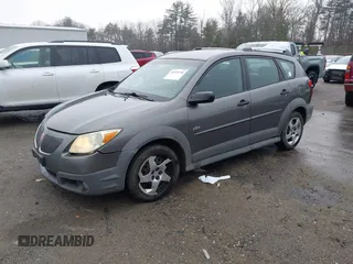 2005 Pontiac Vibe with VIN 5Y2SL63835Z450006, listed as a IAAI auction lot 41876196 with 299,999 mi miles. Bid and sale history available at carsss.com. Image 2.