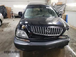 1999 Lexus RX 300 Luxury SUV with VIN JT6HF10UXX0070259, listed as a Copart auction lot 81838344 with 161,232 mi miles and Salvage Title. Bid and sale history available at carsss.com. Image 5.