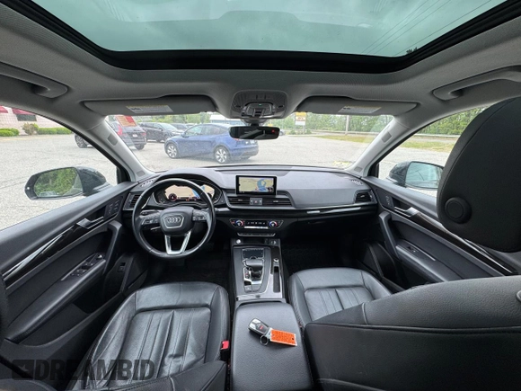 2019 Audi Q5 Premium Plus z VIN WA1BNAFY1K2044930, wystawiony jako Copart lot #58253835 z przebiegiem 135 697 mil mil oraz Czysty tytuł • Clean title. Historia ofert i sprzedaży dostępna na DreamBid. Obrazek 9.