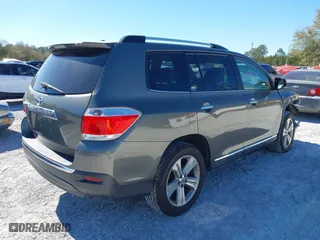 2012 Toyota Highlander Limited with VIN 5TDYK3EH7CS054667, listed as a IAAI auction lot 41716240 with 234,682 mi miles. Bid and sale history available at carsss.com. Image 4.