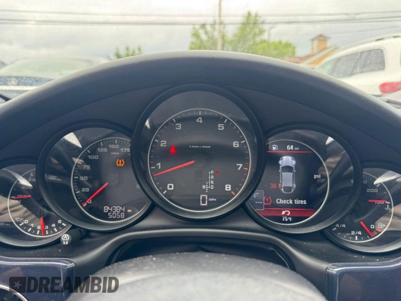 2016 Porsche Panamera 4 с VIN WP0AA2A71GL000493, выставлен на аукционе Copart как лот 61692925 с пробегом 84 384 миль миль и Чистый • Clean title. История ставок и продаж доступна на DreamBid. Изображение 8.