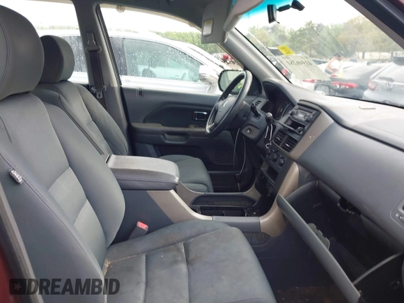 2007 Honda Pilot LX with VIN 5FNYF18127B031444, listed as a IAAI auction lot 41946281 with 169,794 mi miles and . Bid and sale history available at DreamBid. Image 5.