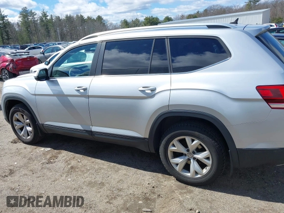 2018 Volkswagen Atlas SE with VIN 1V2LR2CA7JC524893, listed as a IAAI auction lot 41876288 with 153,758 mi miles and . Bid and sale history available at DreamBid. Image 14.