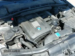 2009 BMW 3 Series 328i с VIN WBAPH57559NM32778, выставлен на аукционе IAAI как лот 42827228 с пробегом 150 955 миль миль и . История ставок и продаж доступна на DreamBid. Изображение 20.