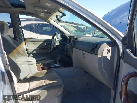 2004 Kia Sorento LX z VIN KNDJD733X45297844, wystawiony jako IAAI lot #41510715 z przebiegiem 222 676 mil mil oraz . Historia ofert i sprzedaży dostępna na DreamBid. Obrazek 5.