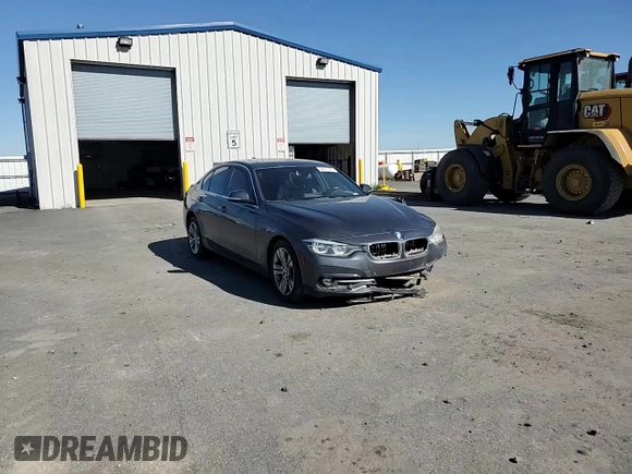 2017 BMW 3 Series 330i xDrive with VIN WBA8D9C57HK678308, listed as a Copart auction lot 54621445 with 92,654 mi miles and Salvage title. Bid and sale history available at DreamBid. Image 13.