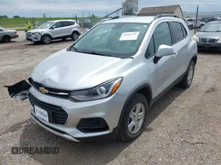 2021 Chevrolet Trax LT с VIN KL7CJPSB8MB305061, выставлен на аукционе IAAI как лот 42355379 с пробегом 130 885 миль миль и . История ставок и продаж доступна на DreamBid. Изображение 17.