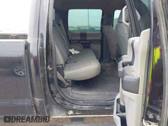 2017 Ford Super Duty F-250 SRW Lariat with VIN 1FT7W2BT0HEF27194, listed as a IAAI auction lot 42061350 with 206,679 mi miles. Bid and sale history available at carsss.com. Image 8.
