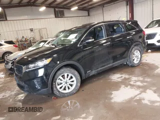 2019 Kia Sorento LX V6 with VIN 5XYPGDA58KG522979, listed as a IAAI auction lot 41553101 with 44,287 mi miles. Bid and sale history available at carsss.com. Image 17.