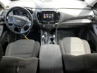 2018 Chevrolet Traverse LT Cloth z VIN 1GNERGKW9JJ170589, wystawiony jako Copart lot #55987725 z przebiegiem 125 818 mil mil oraz Szkoda całkowita • Salvage title. Historia ofert i sprzedaży dostępna na DreamBid. Obrazek 8.