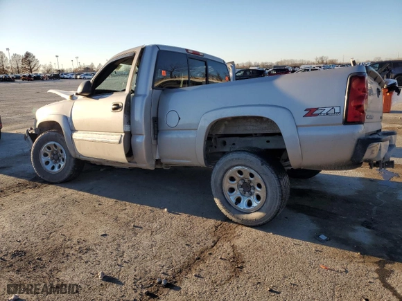 2005 Chevrolet Silverado 1500 Z71 with VIN 1GCEK14T15Z164788, listed as a Copart auction lot 83642594 with 0 mi miles and Salvage Title. Bid and sale history available at carsss.com. Image 2.