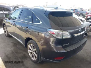 2010 Lexus RX 350 z VIN 2T2ZK1BA3AC026267, wystawiony jako IAAI lot #42338818 z przebiegiem 179 337 mil mil oraz . Historia ofert i sprzedaży dostępna na DreamBid. Obrazek 3.