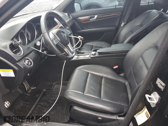 2013 Mercedes-Benz C 300 Sport with VIN WDDGF8AB7DR275335, listed as a Copart auction lot 51602815 with 139,423 mi miles and Clean Title. Bid and sale history available at DreamBid. Image 7.