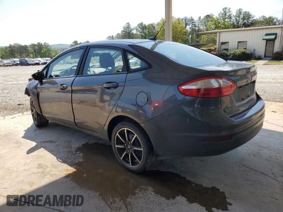 2018 Ford Fiesta SE z VIN 3FADP4BJ4JM136792, wystawiony jako Copart lot #53435715 z przebiegiem 61 704 mil mil oraz Szkoda całkowita • Salvage title. Historia ofert i sprzedaży dostępna na DreamBid. Obrazek 2.