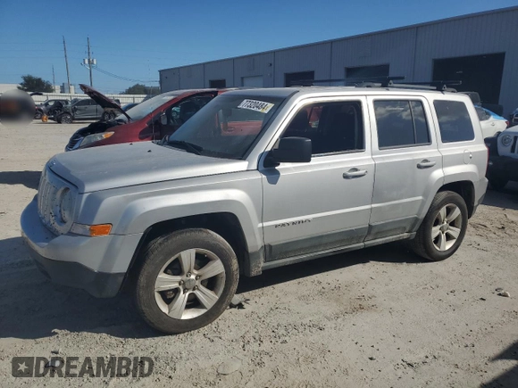 2011 Jeep Patriot Sport with VIN 1J4NF1GB6BD141811, listed as a Copart auction lot 77320484 with 123,966 mi miles and Salvage Title. Bid and sale history available at DreamBid. Image 1.