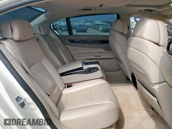 2009 BMW 7 Series 750Li с VIN WBAKB835X9CY59713, выставлен на аукционе Copart как лот 57151385 с пробегом 106 415 миль миль и Чистый • Clean title. История ставок и продаж доступна на DreamBid. Изображение 10.