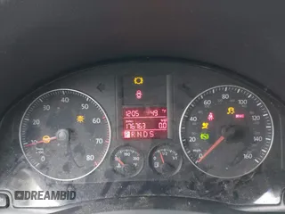 2007 Volkswagen Jetta 2.5 с VIN 3VWRF71K77M120154, выставлен на аукционе IAAI как лот 41629030 с пробегом 176 763 миль миль и . История ставок и продаж доступна на DreamBid. Изображение 7.