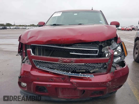 2011 Chevrolet Suburban LT with VIN 1GNSCJE07BR323241, listed as a IAAI auction lot 41548258 with 262,547 mi miles. Bid and sale history available at carsss.com. Image 12.