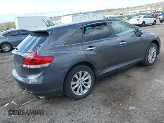 2013 Toyota Venza LE with VIN 4T3ZA3BB3DU070081, listed as a IAAI auction lot 42045521 with 88,152 mi miles. Bid and sale history available at carsss.com. Image 4.