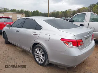 2010 Lexus ES with VIN JTHBK1EG2A2401553, listed as a IAAI auction lot 41924065 with 228,784 mi miles. Bid and sale history available at carsss.com. Image 3.