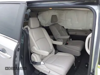 2025 Honda Odyssey EX-L with VIN 5FNRL6H60SB019825, listed as a IAAI auction lot 41295242 with 1,326 mi miles. Bid and sale history available at carsss.com. Image 8.