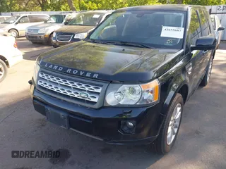 2011 Land Rover LR2 HSE z VIN SALFT2BN7BH241038, wystawiony jako IAAI lot #42655687 z przebiegiem 195 395 mil mil oraz . Historia ofert i sprzedaży dostępna na DreamBid. Obrazek 6.