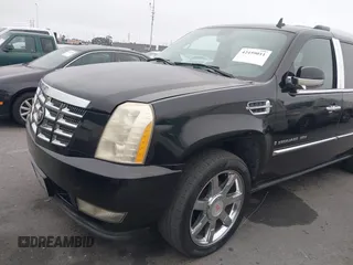 2007 Cadillac Escalade ESV z VIN 1GYFK66857R321889, wystawiony jako IAAI lot #42459011 z przebiegiem 194 146 mil mil oraz . Historia ofert i sprzedaży dostępna na DreamBid. Obrazek 6.