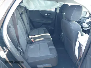 2024 Chevrolet Blazer LT z VIN 3GNKBCR42RS121720, wystawiony jako IAAI lot #42464797 z przebiegiem 34 651 mil mil oraz . Historia ofert i sprzedaży dostępna na DreamBid. Obrazek 8.