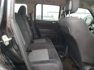 2016 Jeep Patriot Sport with VIN 1C4NJRBB0GD668714, listed as a Copart auction lot 82172443 with 194,940 mi miles and Clean Title. Bid and sale history available at carsss.com. Image 11.