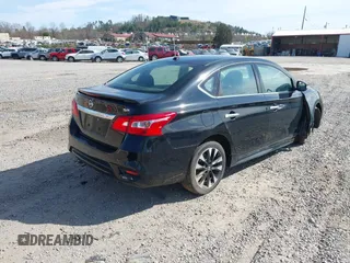 2019 Nissan Sentra SV z VIN 3N1AB7AP4KY339553, wystawiony jako IAAI lot #41932512 z przebiegiem 85 320 mil mil oraz . Historia ofert i sprzedaży dostępna na DreamBid. Obrazek 4.