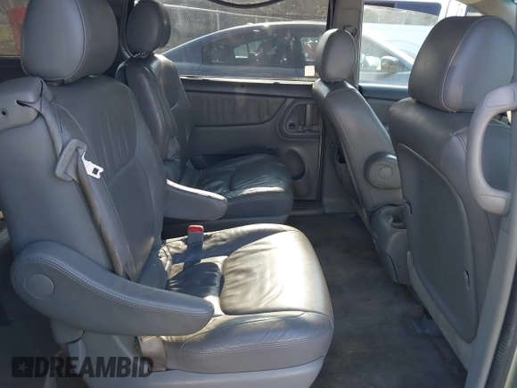 2008 Toyota Sienna XLE z VIN 5TDZK22C38S173380, wystawiony jako IAAI lot #42221554 z przebiegiem 227 418 mil mil oraz . Historia ofert i sprzedaży dostępna na DreamBid. Obrazek 8.