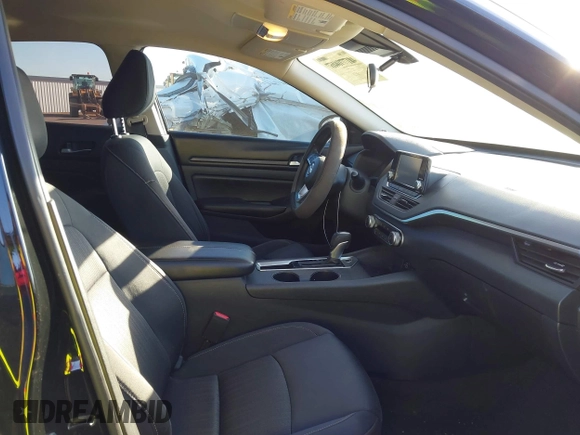 2021 Nissan Altima 2.5 S with VIN 1N4BL4BV6MN420134, listed as a IAAI auction lot 41770467 with 62,311 mi miles. Bid and sale history available at carsss.com. Image 5.