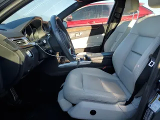 2016 Mercedes-Benz E 350 Luxury z VIN WDDHF8JB5GB203471, wystawiony jako Copart lot #56879695 z przebiegiem 70 983 mil mil oraz Szkoda całkowita • Salvage title. Historia ofert i sprzedaży dostępna na DreamBid. Obrazek 7.