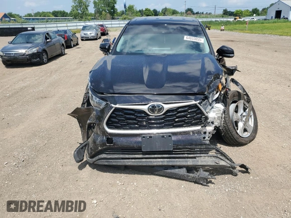 2020 Toyota Highlander L with VIN 5TDCZRBH3LS001963, listed as a Copart auction lot 64033055 with 44,918 mi miles and Salvage title. Bid and sale history available at DreamBid. Image 5.